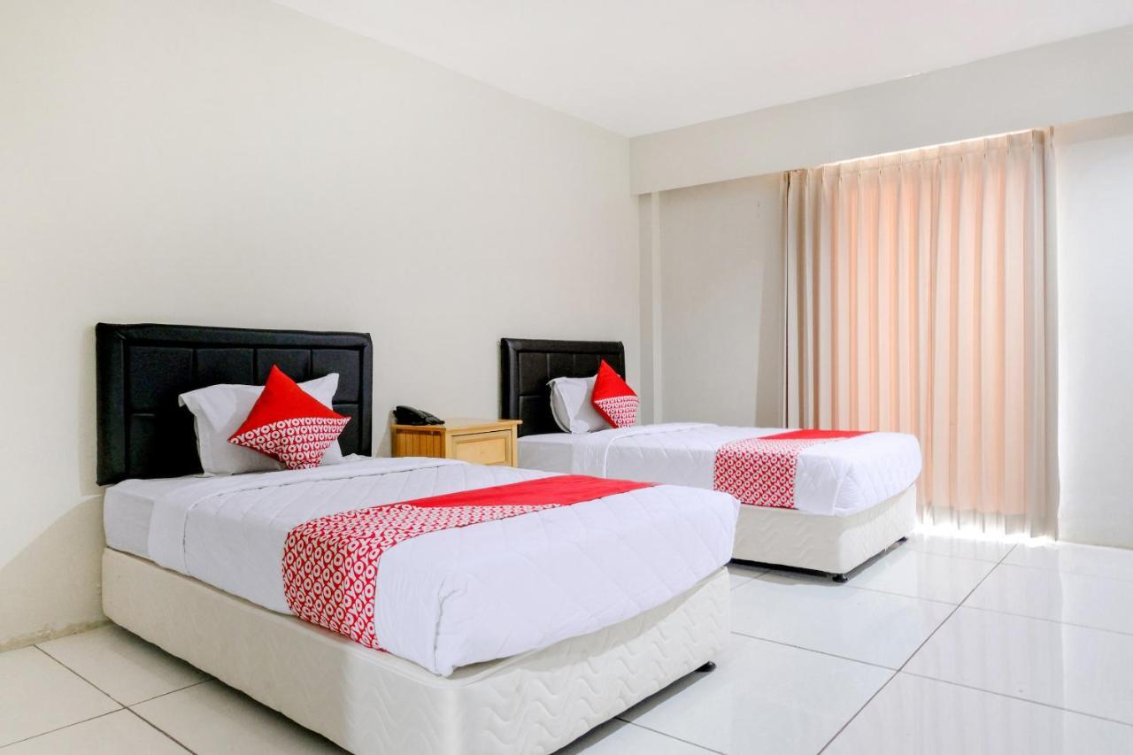 Capital O 892 Grand Pujon View Hotel And Resort Batu  Ngoại thất bức ảnh