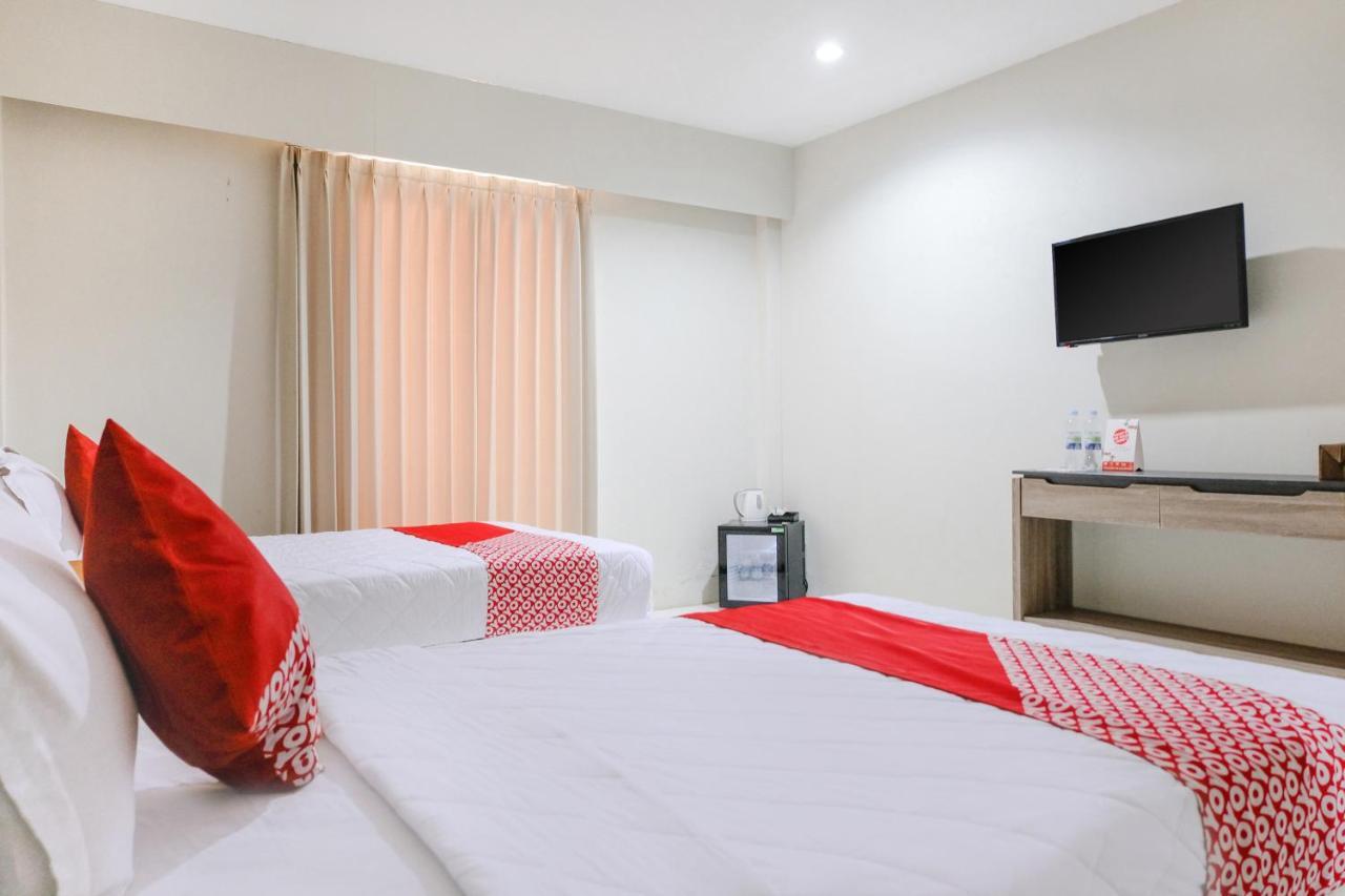 Capital O 892 Grand Pujon View Hotel And Resort Batu  Ngoại thất bức ảnh